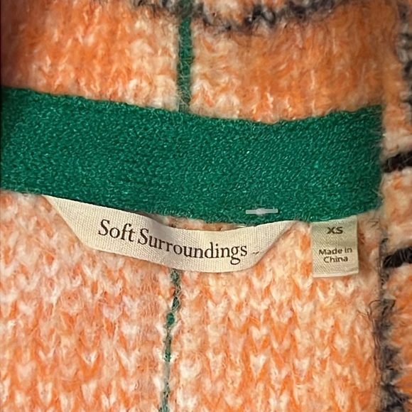 Soft Surroundings  Briony Soft Orange Plaid Sweater Jacket size small - Picture 6 of 9